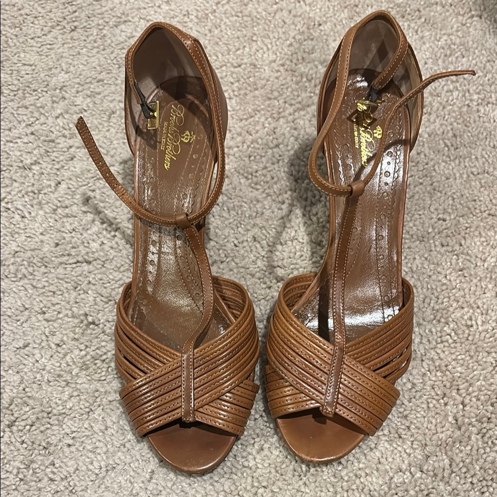 Brooks Brothers Brown Heels with Woven Detailing